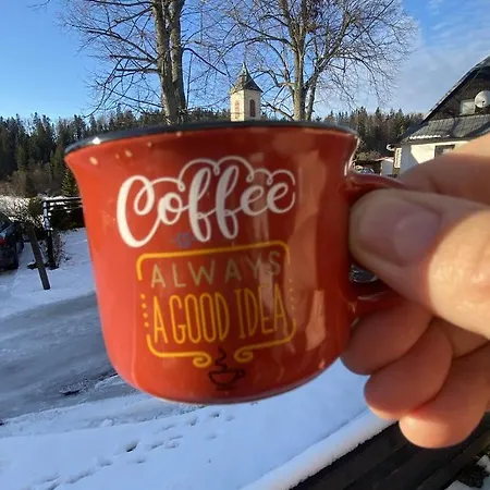 Rozpravkovy Domcek Zvoncek