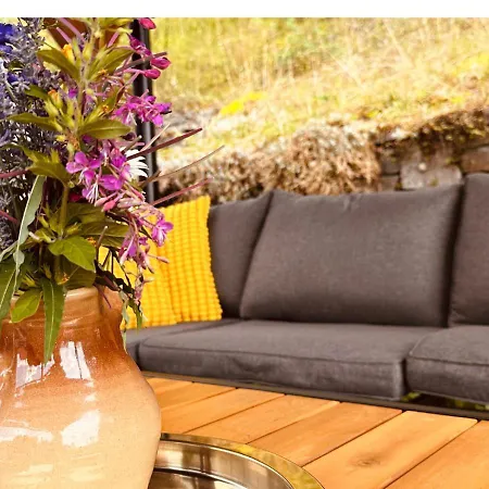 Rozpravkovy Domcek Zvoncek