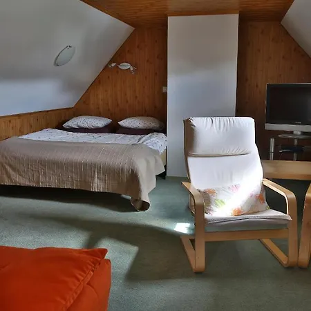 Rozpravkovy Domcek Zvoncek Ferienhaus